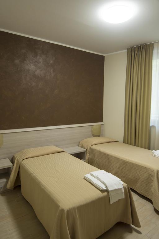 Affittacamere Dell'Autista Brugnato Εξωτερικό φωτογραφία